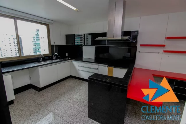 Imagem Apartamento de LUXO 04 SUITES E 05 VAGAS Belvedere BH. MG