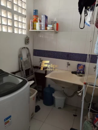 Imagem EXCELENTE PRÉDIO COMERCIAL COM 03 APARTAMENTOS DE 02 QUARTOS, SENDO 01 SUÍTE, À VENDA NO JOCKEY DE ITAPARICA, VILA VELHA/ES!
