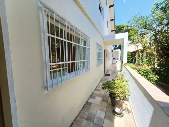Imagem Sobrado com 6 dormitórios à venda, 172 m² por R$ 895.000 - Jardim das Flores - Suzano/SP