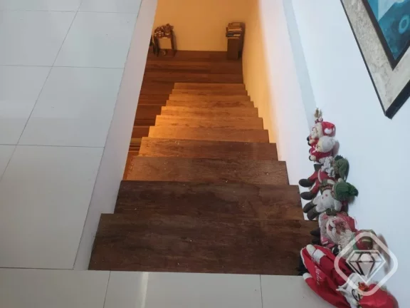 Imagem Casa Ampla e Aconchegante no Imperial Park, Bairro Ipanema

Brilhante Imóveis apresenta esta excele...