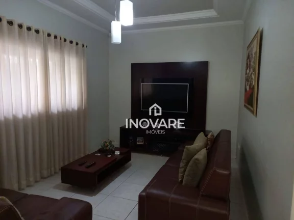Imagem Casa com 3 dormitórios à venda, 180 m² por R$ 800.000,00 - Setor Santos Dumont - Itumbiara/GO
