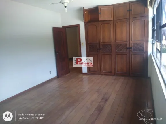 Imagem Casa no Itaigara com 4 4 sendo 2 suites