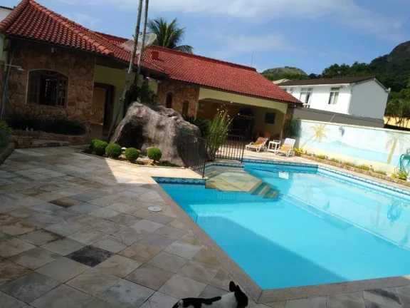 Imagem Casa Duplex para Venda em Rio de Janeiro, Jacarepaguá, 4 dormitórios, 4 suítes, 5 banheiros, 3 vagas