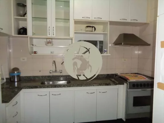 Imagem TROCO POR APARTAMENTO EM SANTOS MAIOR VALOR A COMBINAR