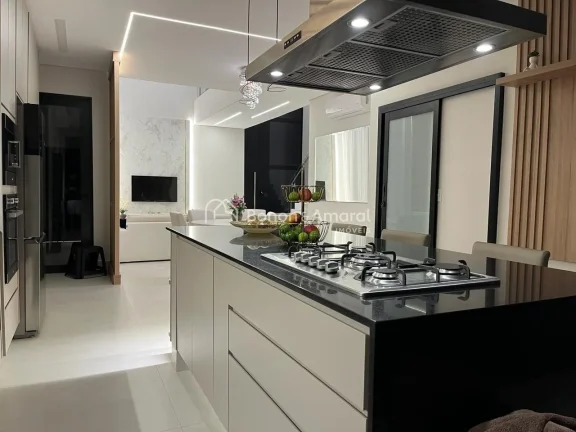 Imagem Esta casa é a expressão do luxo e do conforto, com uma série de características que a tornam ver...