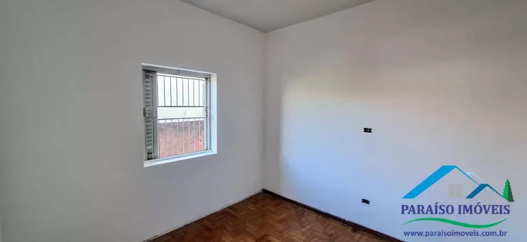 Imagem Seu Novo Lar em Paraisópolis MG: Espaço, Conforto e Localização Nobre!