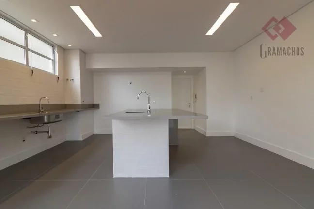 Imagem Apartamento à Venda, 3 Quartos, 270 m2 - Higienópolis, São Paulo | Gramachos