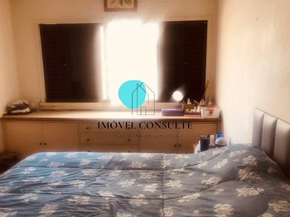 Imagem Apartamento à venda, 142m² com 3 dormitórios e 1 vaga em Higienópolis, SP.