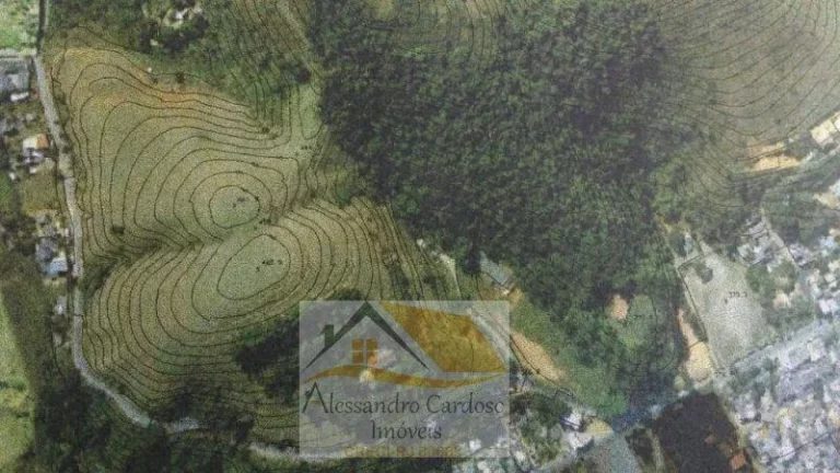 Imagem Vendo Terreno com 88 mil mts² próximo ao Centro de Volta Redonda
