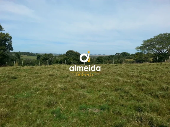 Imagem Chácara 2 dormitórios à venda Zona rural Santa Maria/RS