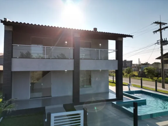 Imagem Sobrado 3 Dormitórios - Bairro Zona Norte