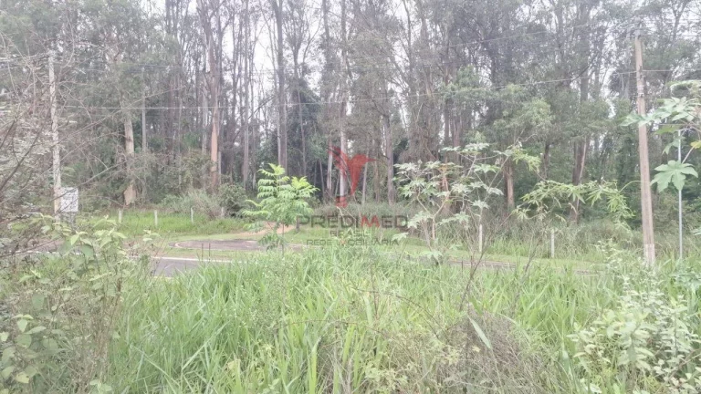 Imagem Vendo excelente Terreno Comercial em Águas de São Pedro - SP