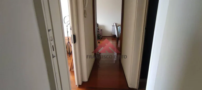 Imagem Lindo Apartamento de 2 Quartos com Suíte e Comodidades no Edifício Saint Paul