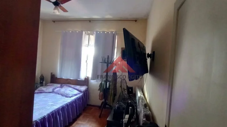 Imagem Casa com 2 dormitórios à venda, 320 m² por R$ 365.000,00 - Mutuá - São Gonçalo/RJ