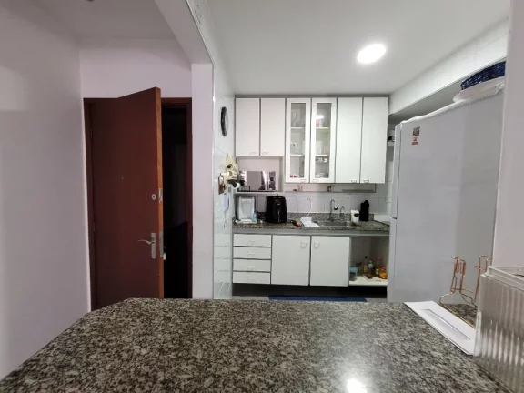 Imagem TOMBO – FRENTE AO MAR, EXCELENTE APARTAMETO COM LINDA VISTA, MARAVILHOSA ÁREA DE LAZER, GARAGEM NO PRÉDIO.