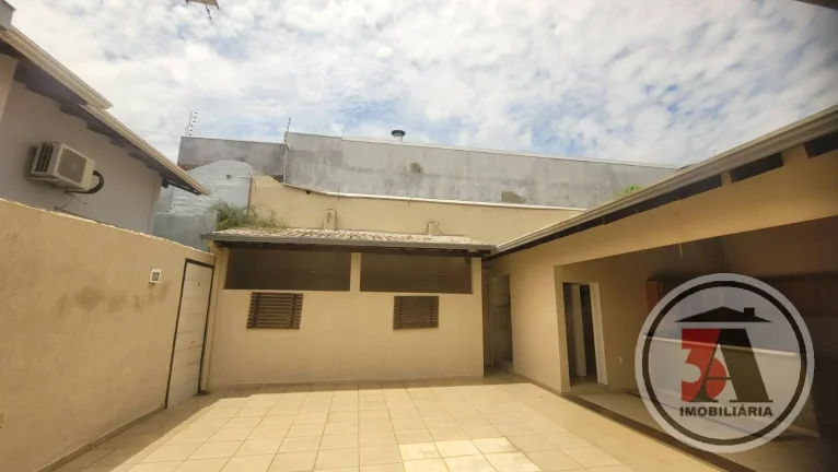Imagem Casa 260m2 Cond. N.S. Maria Auxiliadora