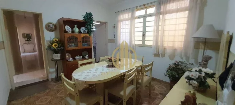 Imagem Casa com 3 dormitórios à venda, 250 m² por R$ 525.000 - Jardim Macedo - Ribeirão Preto/SP