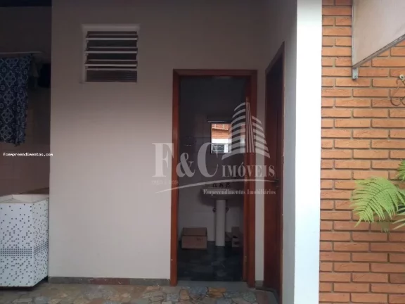 Imagem Casa para Venda em Limeira, Jardim Bela Vista, 3 dormitórios, 1 suíte, 1 banheiro, 3 vagas