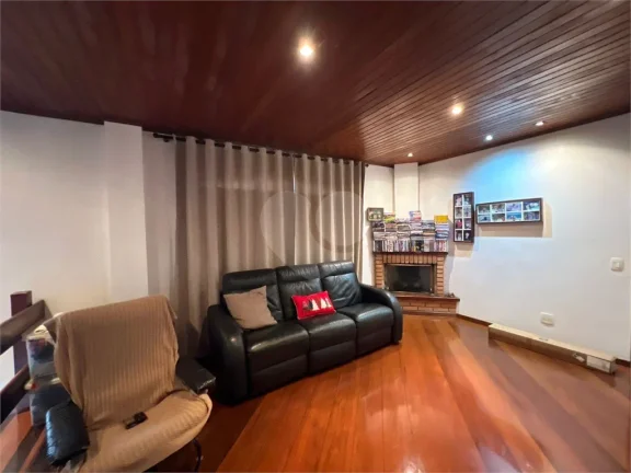 Imagem Casa à venda com 5 quartos, sendo 1 suíte, em Pirituba, São Paulo - SP