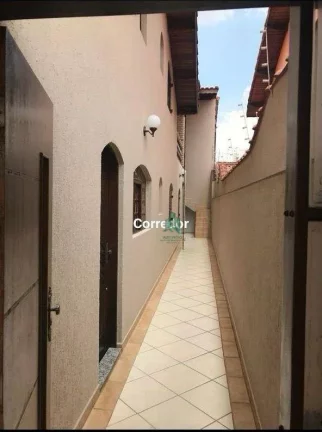 Imagem Sobrado com 3 dormitórios à venda, 106 m² por R$ 720.000,00 - Parque Renato Maia - Guarulhos/SP