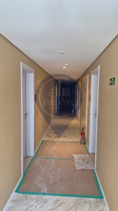 Imagem Studio de Luxo à Venda em Moema, São Paulo-SP: 1 Quarto, 2 Salas, 1 Banheiro, 28m² de Pura Elegância!