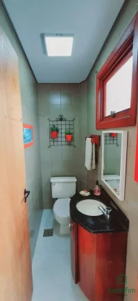 Imagem Cobertura 2 dorm. c/ garagem Porto Alegre/RS - AP2371