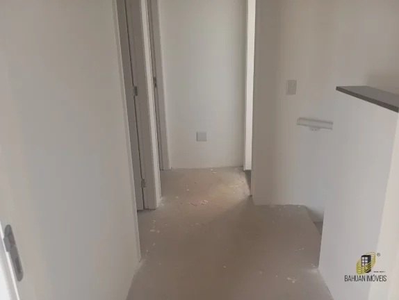 Imagem Casa em Condomínio de Luxo em Cotia-SP, Parque Dom Henrique: 3 quartos, 1 suíte, 2 salas, 3 banheiros, 86m², 2 vagas.