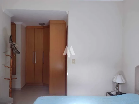 Imagem Sobrado Isolado com 3 dorms Aparecida Santos-Sp