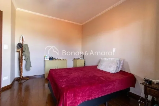 Imagem Descubra esta magnífica casa de 257 metros quadrados, perfeita para quem busca conforto e sofistica...