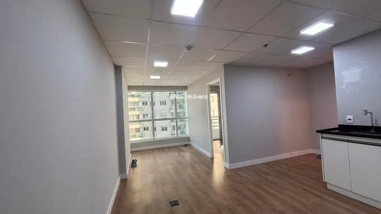 Imagem Sala Comercial para Locação na Consolação, São Paulo-SP: 1 Sala, 1 Banheiro, 1 Vaga de Garagem, 38m² de Área