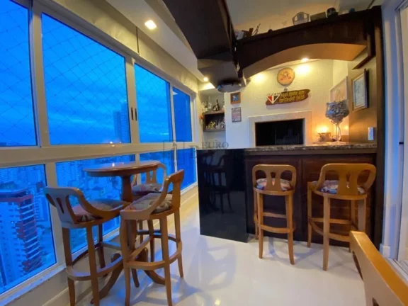 Imagem Apartamento Duplex com 3 suíte à venda no Centro de Balneário Camboriú/SC
