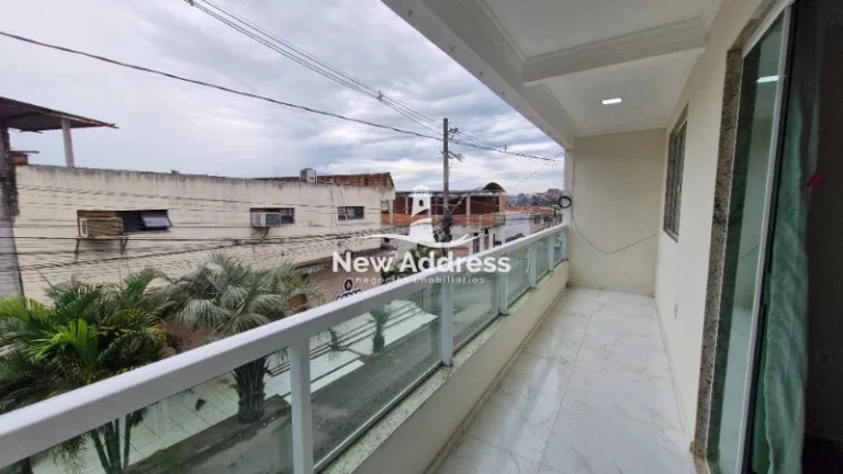 Imagem Casa com ponto comercial em Santa Bárbara, 3 quartos com suíte, excelente distribuição, 3 vagas e possibilidade de morar e trabalhar no mesmo local.