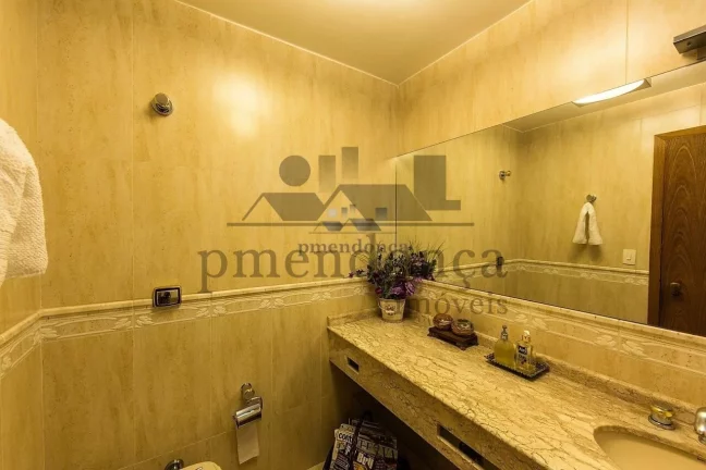 Imagem Belíssimo apartamento a venda na Santa Cecília com 240m²!