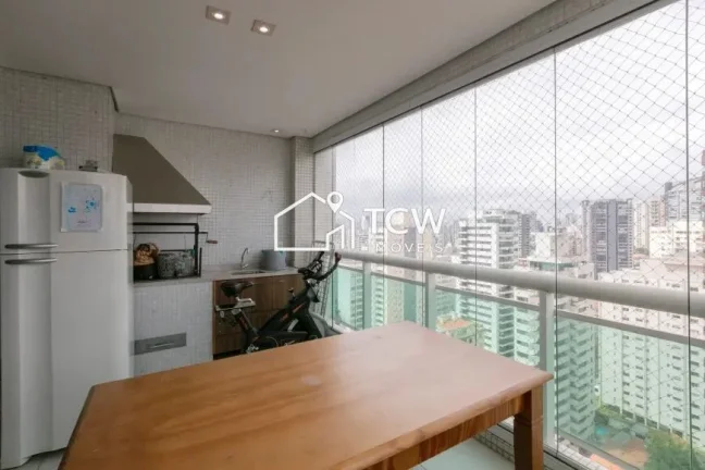 Imagem Apartamento 3 Suítes em Aclimação SP