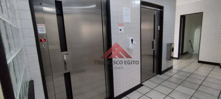 Imagem Apartamento de sala dois quartos e vaga de garagem,em excelente localização em Santa Rosa(Pé pequeno)colado a todo comércio do largo do Marrão,Bancos