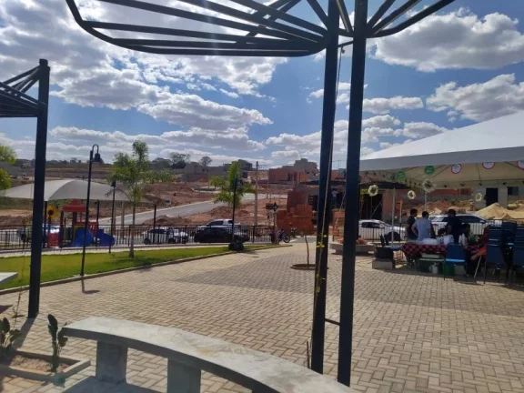Imagem Lotes em Condomínio Fechado Cidade das Flores em Caldas Nova