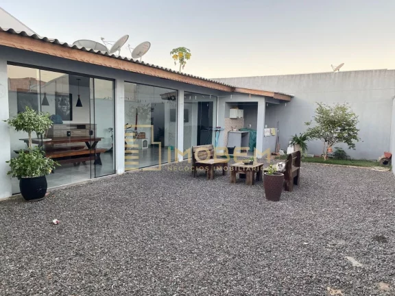 Imagem Imperdível casa à venda em Sinop-MT, Residencial Buritis: 3 quartos, 1 suíte, 1 sala, 3 banheiros, 2 vagas, 130m².
