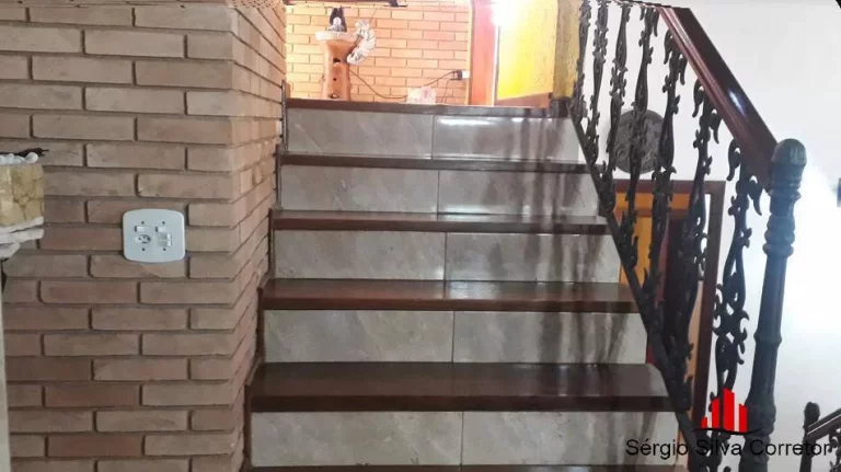 Imagem Casa a Venda com 03 Dormitórios no Jardim Manancial.