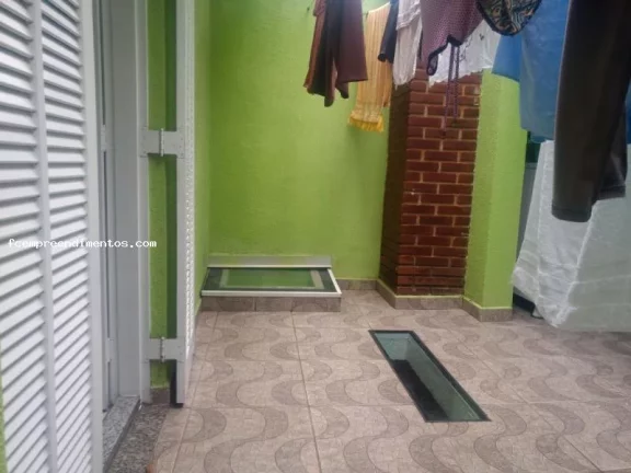 Imagem Casa / Sobrado para Venda em Santo André, Jardim Las Vegas, 3 dormitórios, 1 suíte, 3 banheiros, 2 vagas