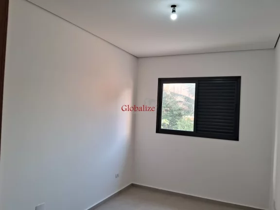 Imagem Sobrado a venda no bairro da Aparecida em Santos com 2 suítes, uma vaga na garagem e quintal em L a venda por R$ 790.000,00