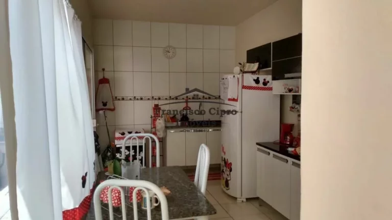 Imagem Casa à venda no bairro Parque das Arvores - Guaratinguetá/SP
