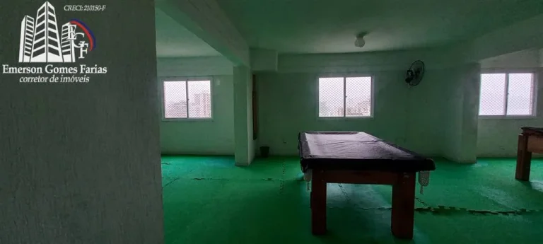 Imagem Excelente apartametno de 2 dormitórios, 1 suíte e 2 vagas de garagem demarcadas.