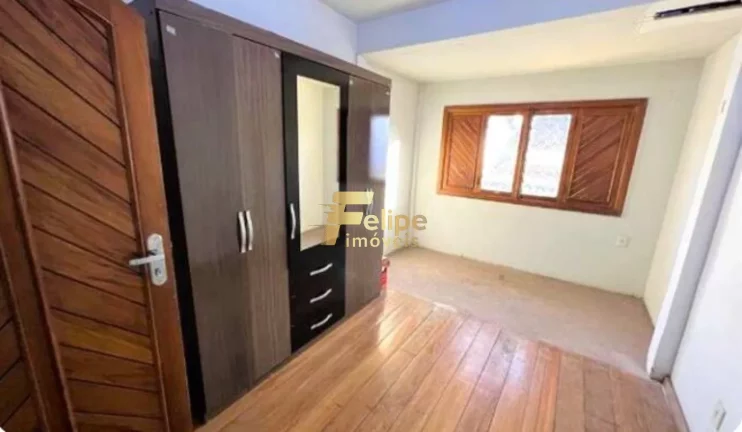 Imagem NÃO PERCA TEMPO E VENHA CONHECER ESTA LINDA E ENORME CASA DE 02 PAVIMENTOS NA ENSEADA DO SUÁ EM VITÓRIA/ES!