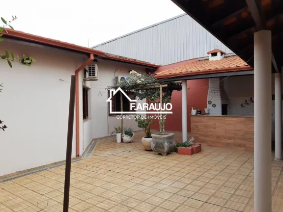 Imagem CASA À VENDA COM 3 DORMITÓRIOS, SENDO 1 SUÍTE/CLOSET NA VILA TRUJILLO, SOROCABA-SP