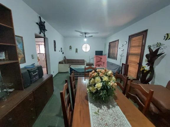 Imagem Casa para Venda em Araruama/RJ - 4 Dorm. 180 m2 Área Útil