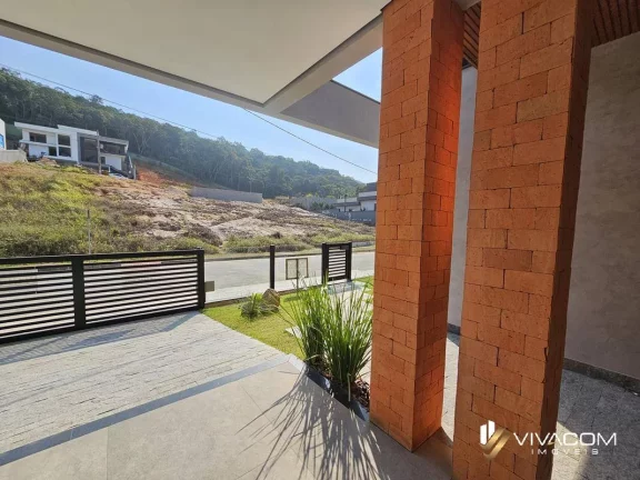 Imagem Casa com 3 Quartos à Venda, 181 m² em Forquilhas - São José