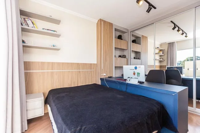 Imagem Sobrado com 3 suítes em condomínio no Santo Inacio