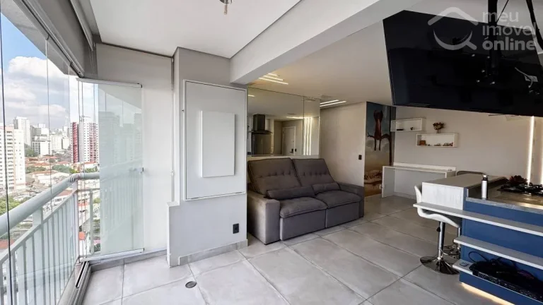 Imagem Apartamento mobiliado com 62m2, 1 suíte, closet e 1 vaga a venda na Barra Funda, São Paulo