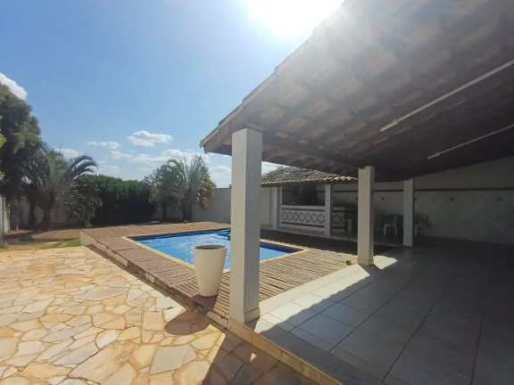 Imagem Sobrado para venda em Jardim Barão com 4 quartos, sendo 4 suítes, 327m2