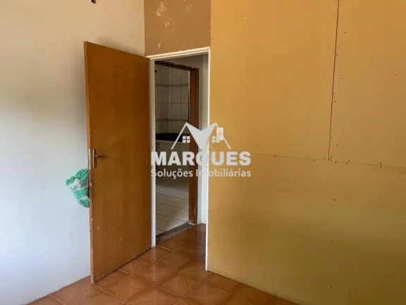 Imagem Imovel com 2 casas terreno de 250m2